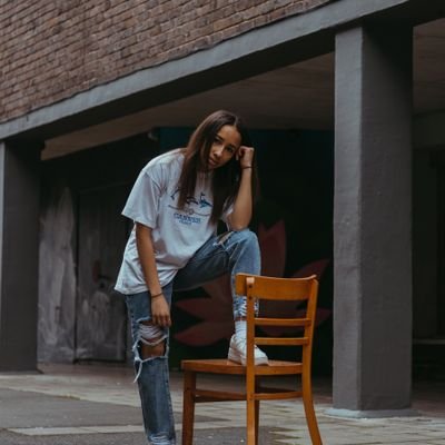 Casual T-Shirt & Jeans